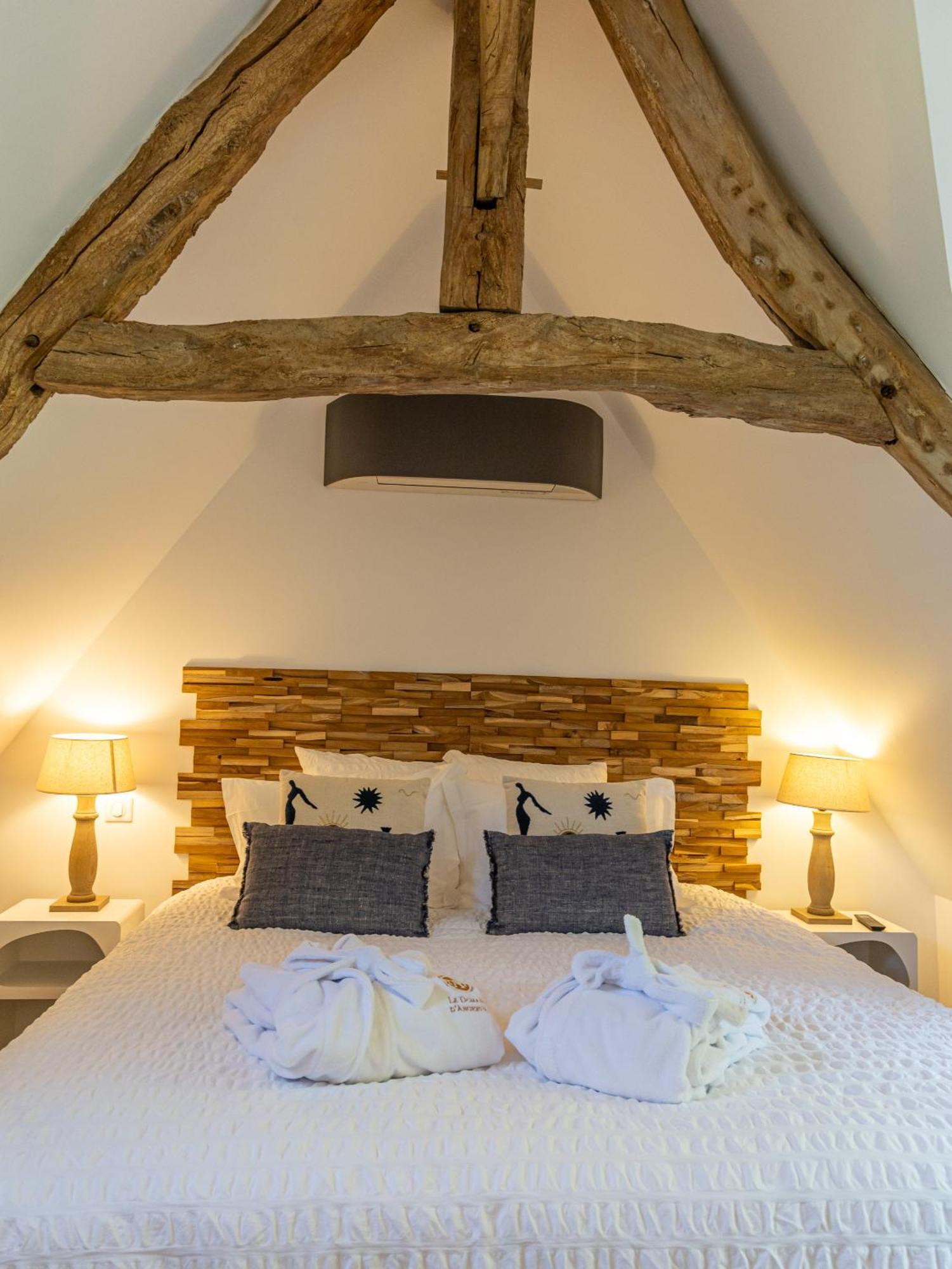 Le Domaine D'Angerville - Chambres D'Hotes Esterno foto